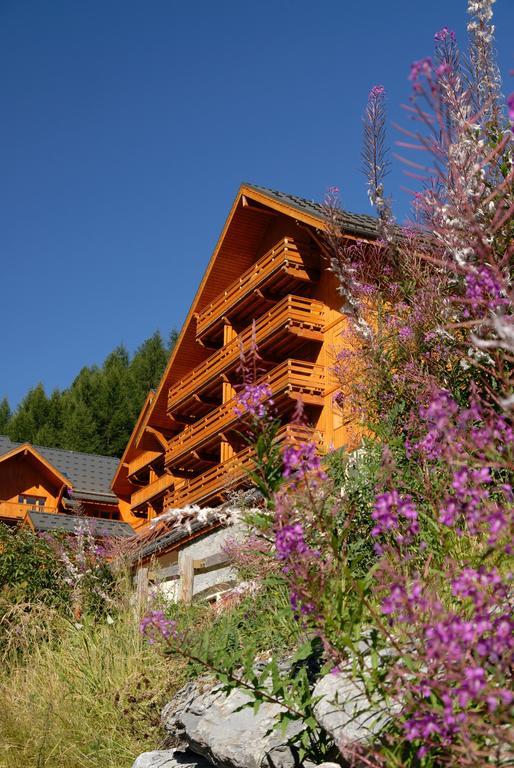 Residence Odalys Le Hameau Et Les Chalets De La Vallee D'Or Valloire Exterior photo