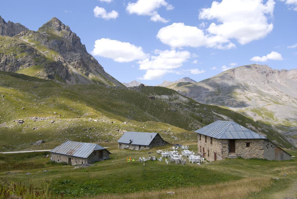 Residence Odalys Le Hameau Et Les Chalets De La Vallee D'Or Valloire Exterior photo