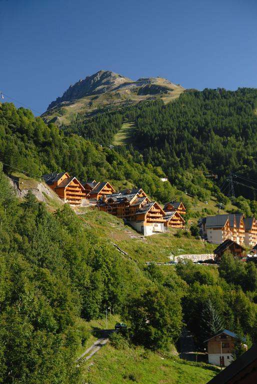 Residence Odalys Le Hameau Et Les Chalets De La Vallee D'Or Valloire Exterior photo