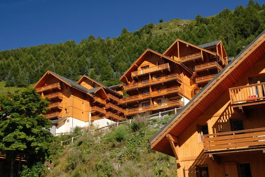 Residence Odalys Le Hameau Et Les Chalets De La Vallee D'Or Valloire Exterior photo