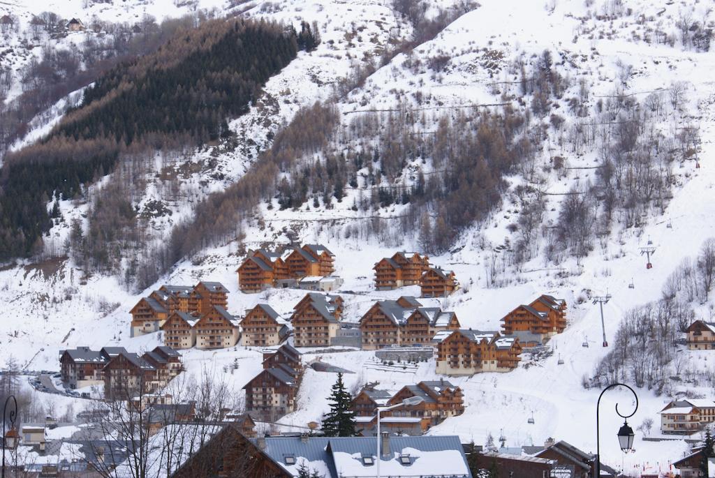 Residence Odalys Le Hameau Et Les Chalets De La Vallee D'Or Valloire Exterior photo