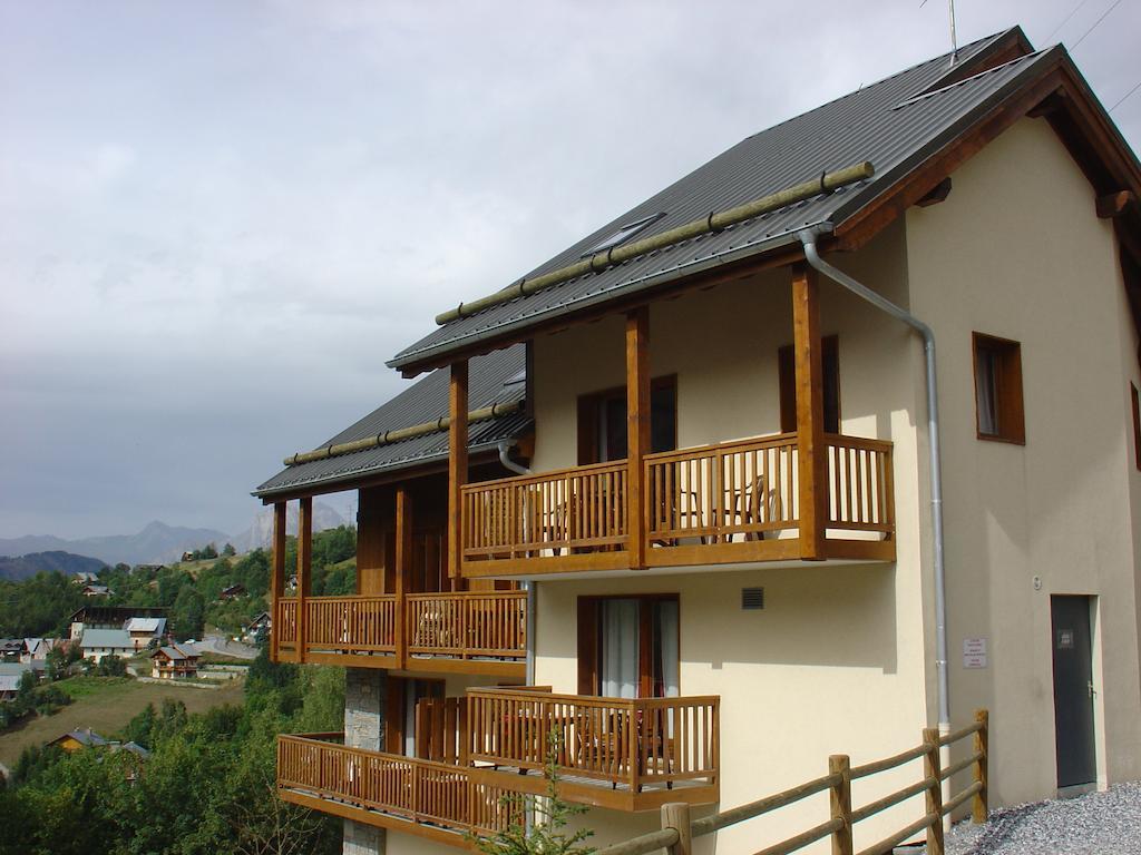 Residence Odalys Le Hameau Et Les Chalets De La Vallee D'Or Valloire Exterior photo